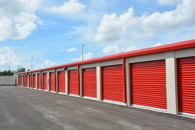 Hide-Away Storage Cape Coral Drive-Up Garage Storage Units (1)